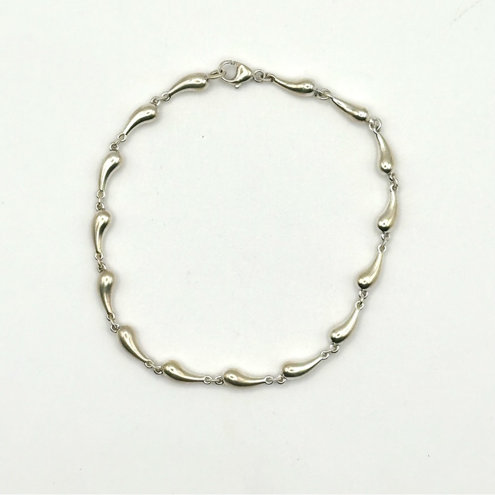 Tiffany & Co. Silver Droplet Link Bracelet